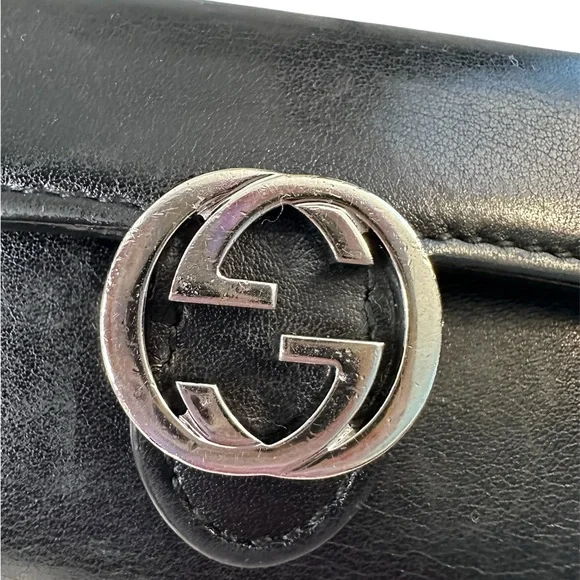 Gucci Black Leather key holder /Wallet with Silver Interlocking G - Picture 6 of 11